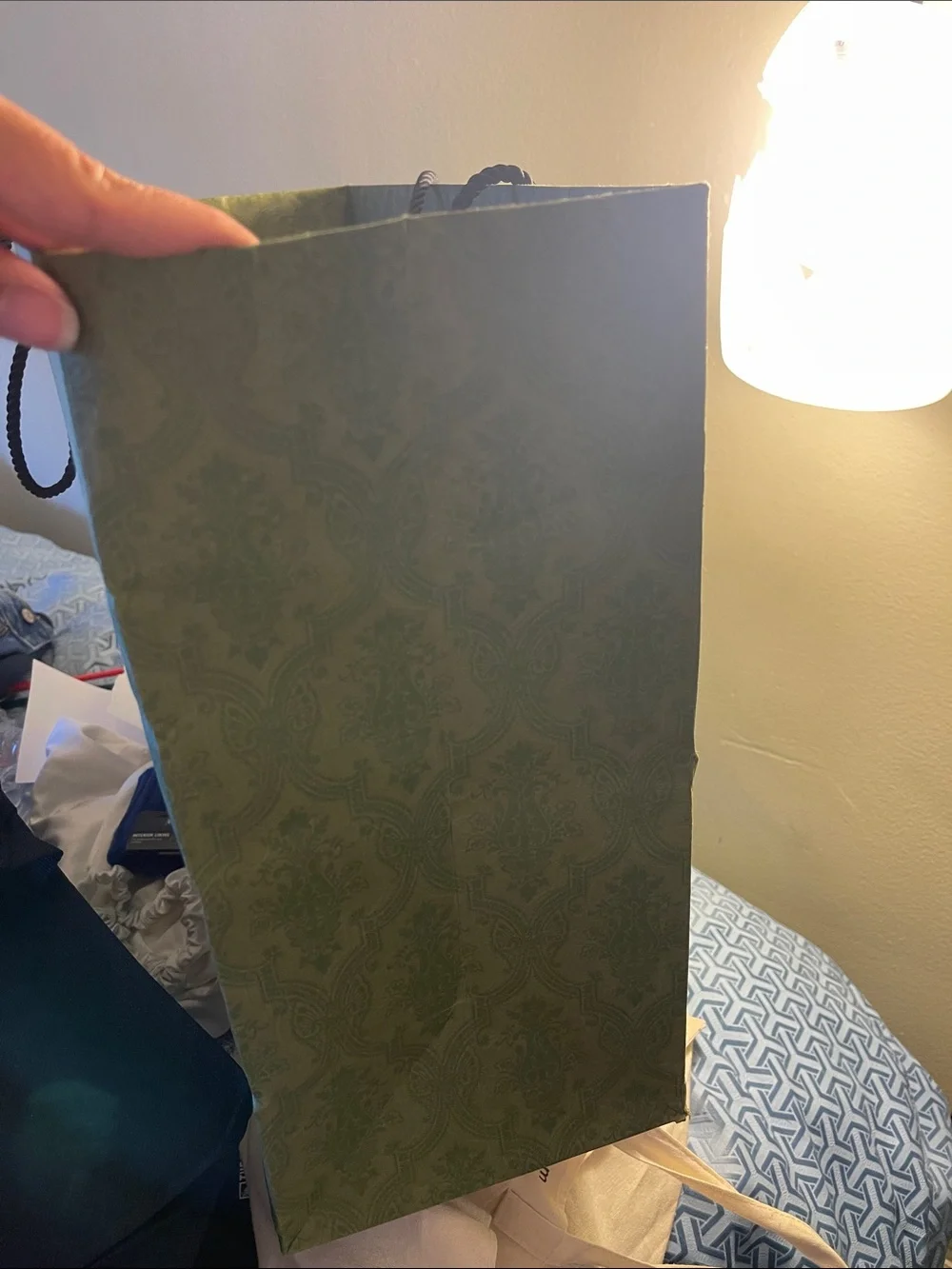 Gucci shopping bag